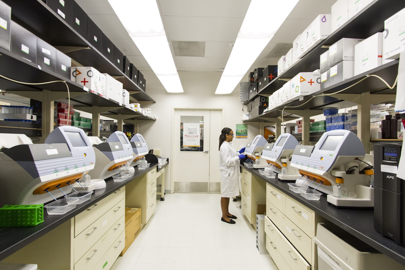 Scientific food microbiology laboratory